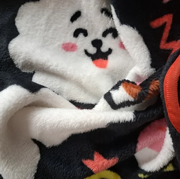 BT21 K pop band Anime characters soft fleece throw blanket JAY FRANCO oeko tex - Picture 7 of 9